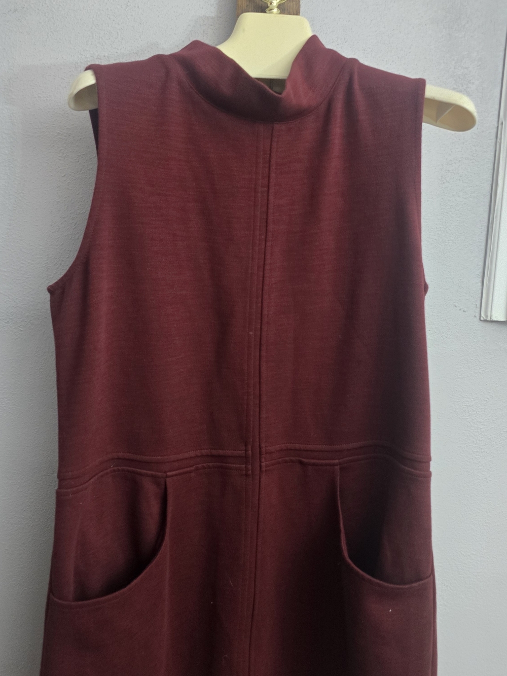 Simply Noelle Burgundy Mockneck Dresses.
Great Fall/ Winter Closet Pieces.